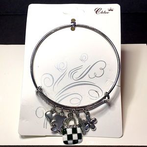NEW CHLOE ACCESSORY ADJUSTABLE 5 CHARM BRACELET